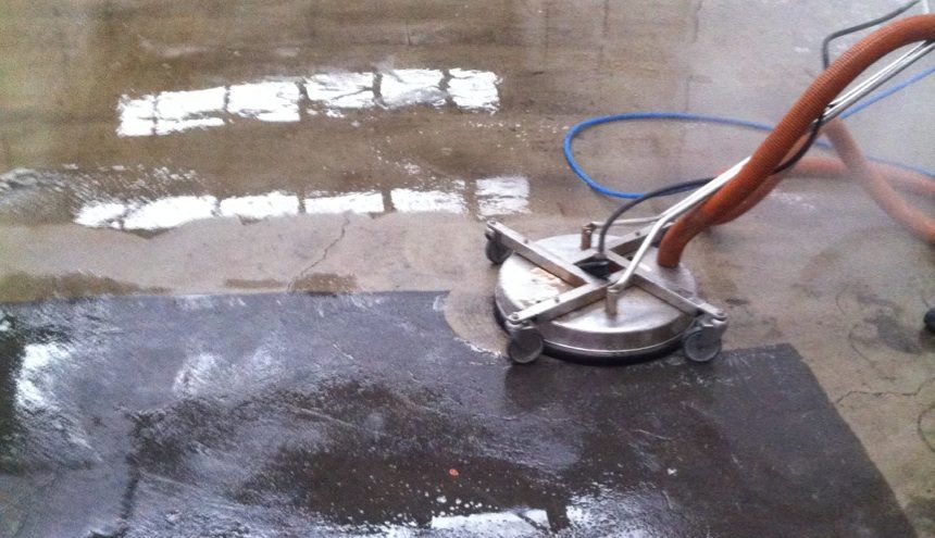 Clean and capture water when pressure cleaning"